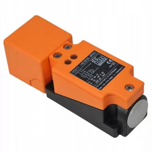 One IFM IV5011 Proximity Switch Sens [5]