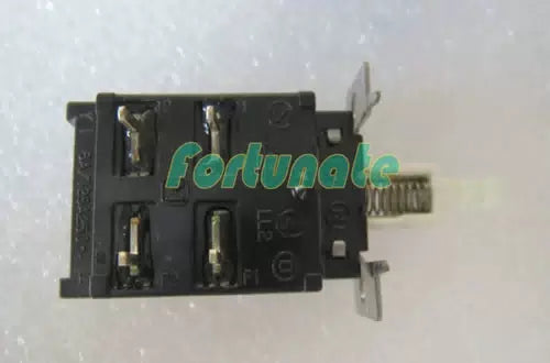 QTY:10  FOR Panasonic ESB91632A push button switch 8A 250V [1]