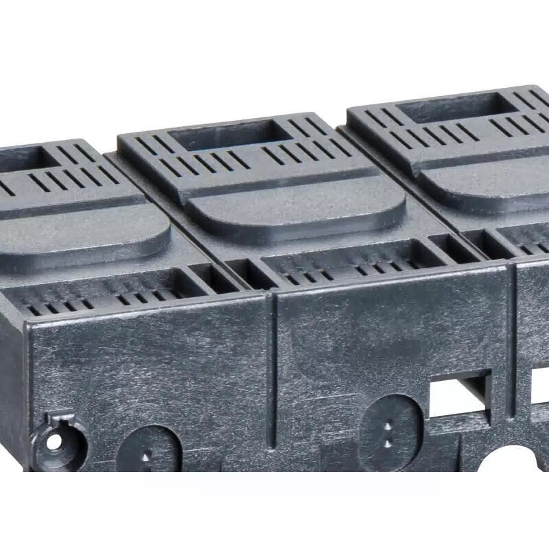 Schneider Electric 3P Molded Case Circuit Breaker Plug-in Kit Accessories [2]