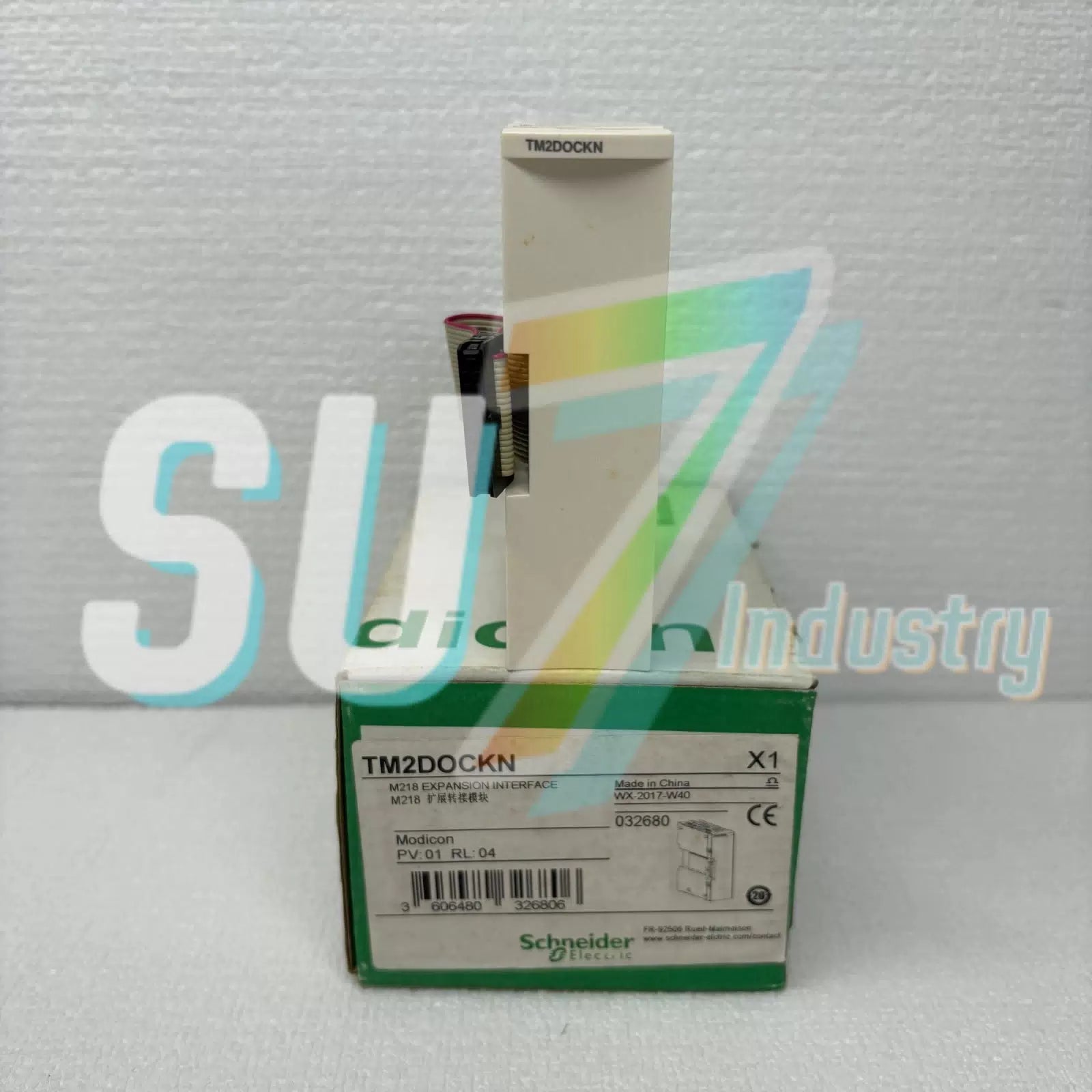 Schneider TM2DOCKN PLC module# 1pcs [2]