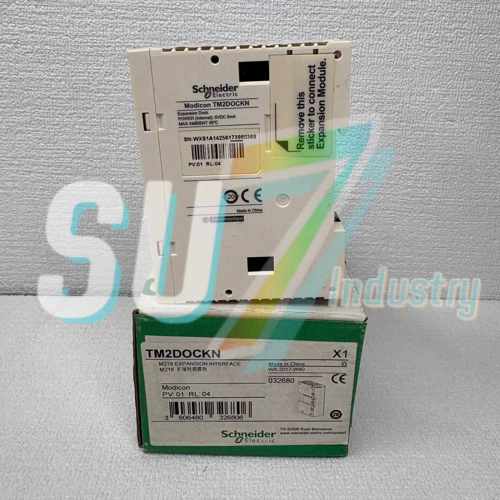 Schneider TM2DOCKN PLC module# 1pcs [3]