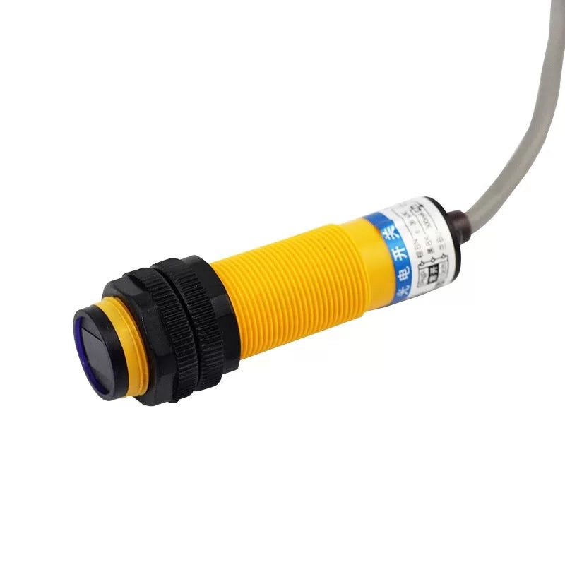Xinkaichen photoelectric switch E3F-DS10Y1/Y2 AC two-wire normally open/normally closed M18 diffuse reflection sensor 220 E3F-DS10Y2 AC two-wire normally closed [1]