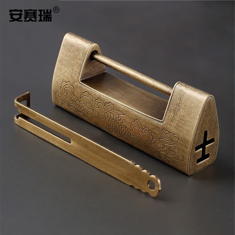 Anserly Antique Horizontal Padlock, Old-fashioned Engraved Pin Brass Embossed Lock, 7.5cm, Antique Bronze Color, 5D00147