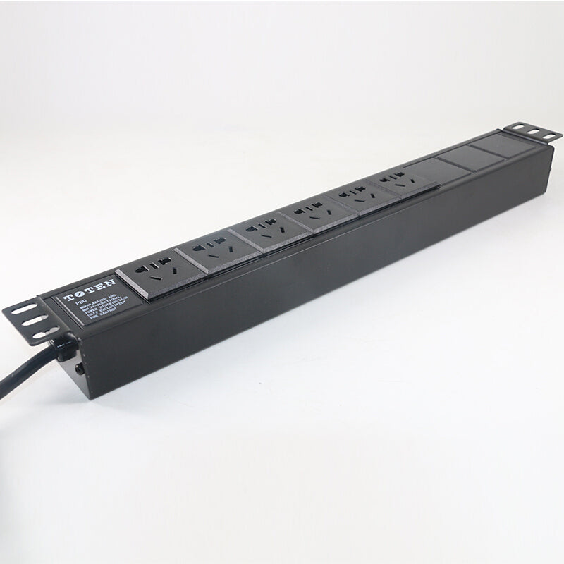 Totem TOTEN 6-Bit 10A Industrial Power PDU with 3m Cable
