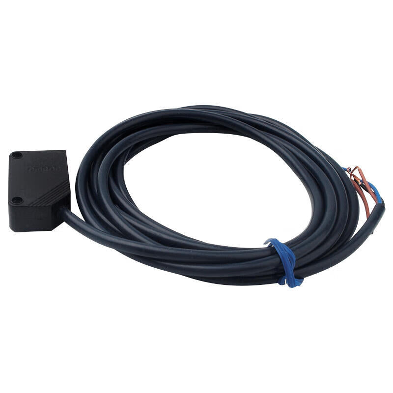 Omron built-in small amplifier type photoelectric sensor; E3Z-D61K 2M BY OMS