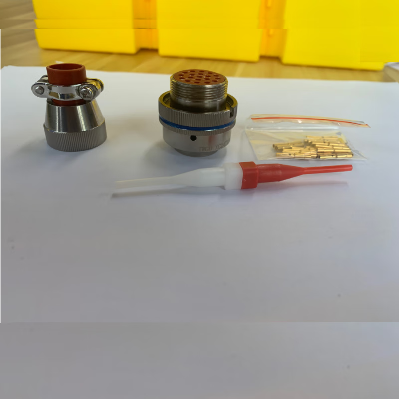 Jiatong Yihang XC series connector plug XC24T19K1P1 1 piece