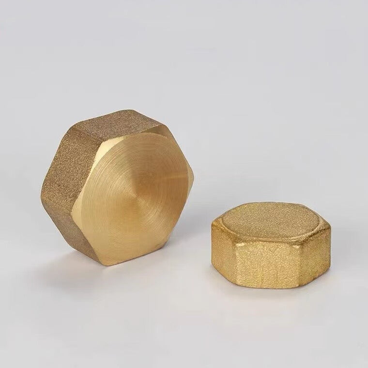 Chaiba Brass Internal and External Threaded Plugs, Water Pipe Ends, Pipe Plugs, Internal and External Threaded Copper Plugs, Pipe Fittings, 6-point Internal Threaded Copper Plugs, One Price