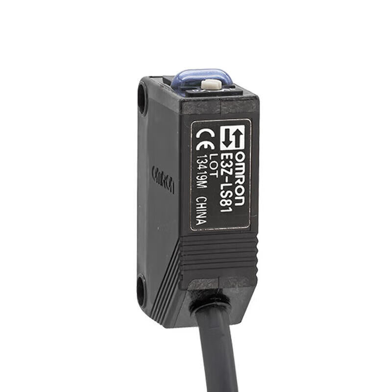 Omron built-in small amplifier type photoelectric sensor; E3Z-LS81 2M BY OMS