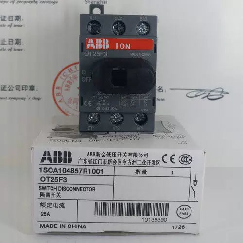 one ABB Isolating switch OT25F3 1SCA104857R1001 in box [2]
