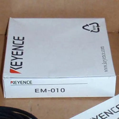 one KEYENCE EM-010 Proximity switch sensor [2]