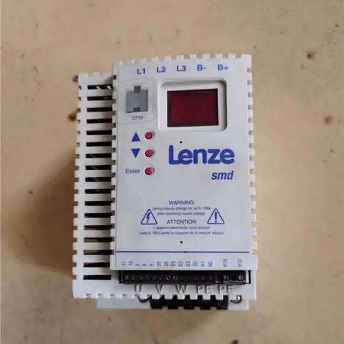 one LENZE ESMD152L4TXA frequency converter [2]