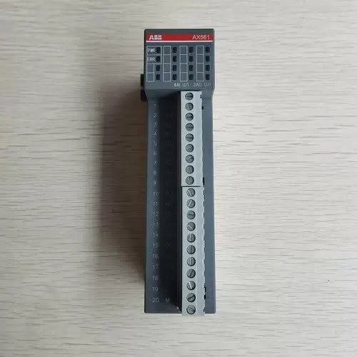 one abb 1TNE968902R1301 Output Module in box [2]