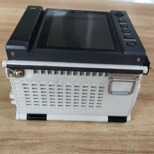 one keyence NR-600 Acquisition controller [2]