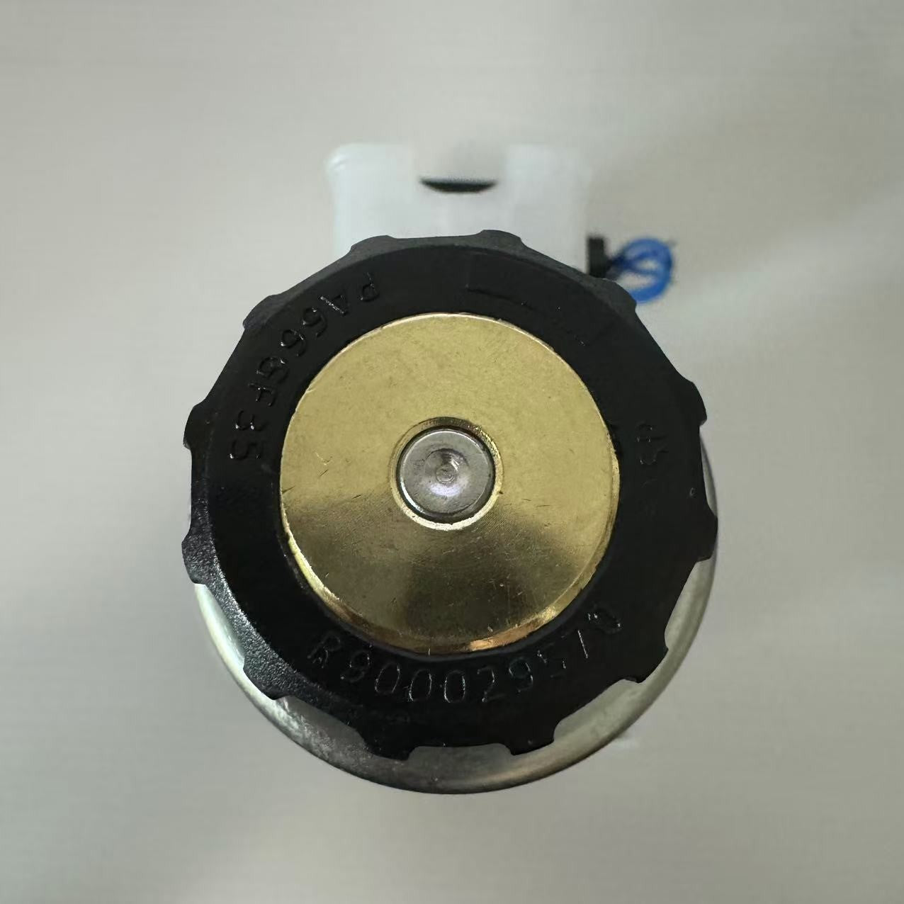 1PCS  FIT For DUPLOMATIC Solenoid Valve DS3-SA2/11N-D24K1