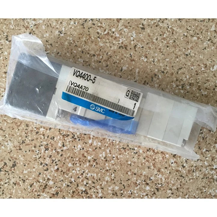 1pcs  SMC VQ4400-5 Solenoid Valve VQ4400-5 spot stock #P