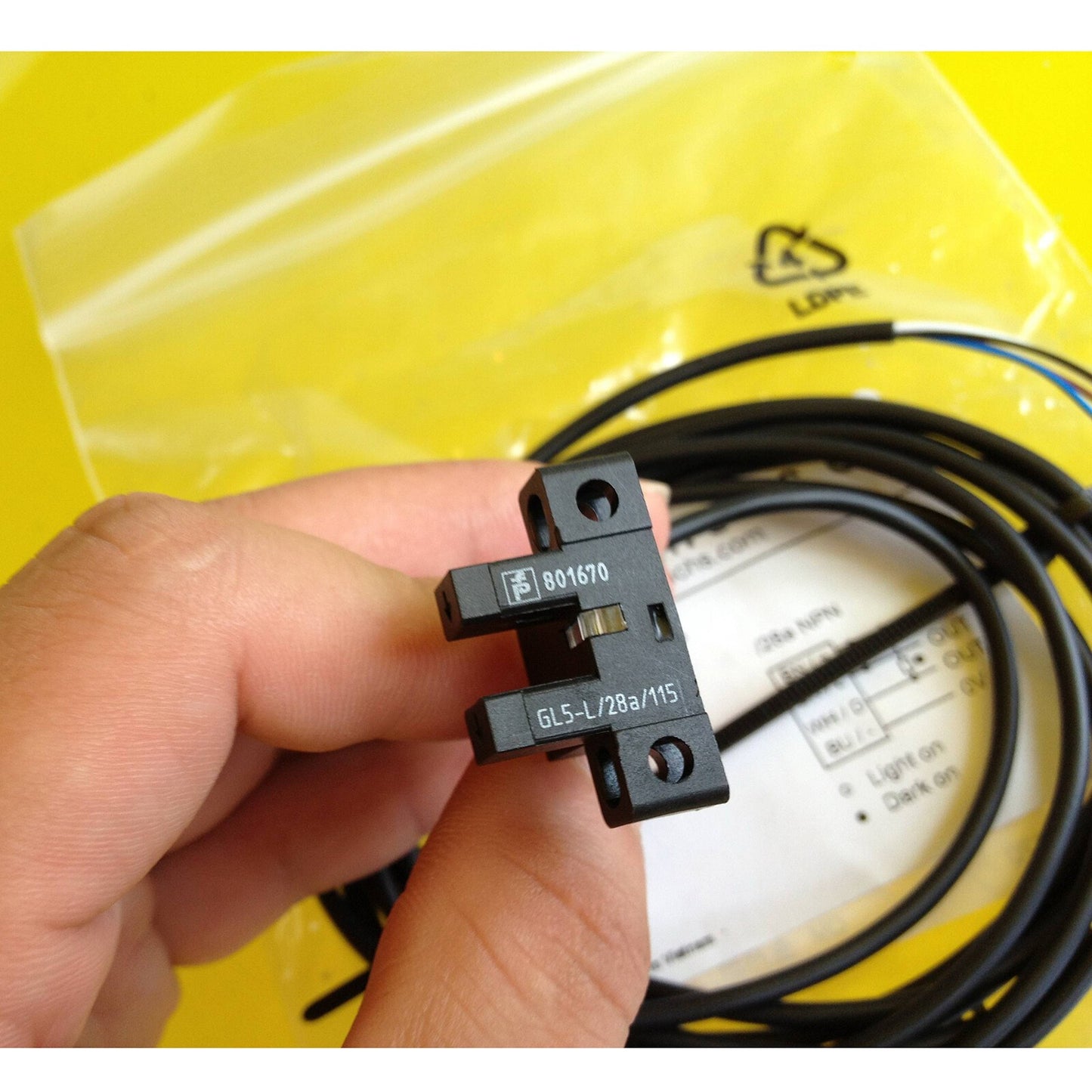 1pcs For Pepperl+Fuchs GL5-L/28A/115 Photoelectric Sensor NPN Output