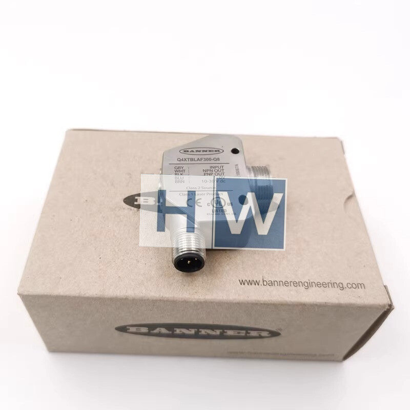 1PC   Ranging Laser Sensor Q4XTBLAF300-Q8