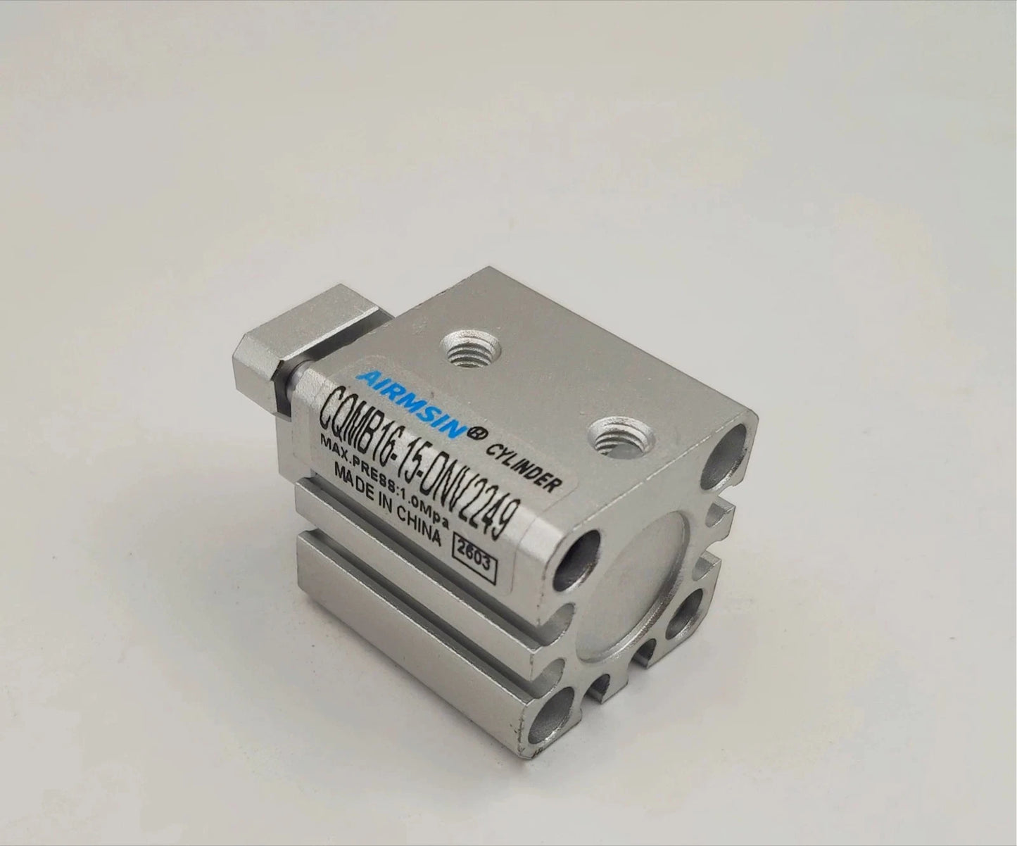 1PCS  FIT FOR Material clamping cylinder CQMB16-15-DNV2249