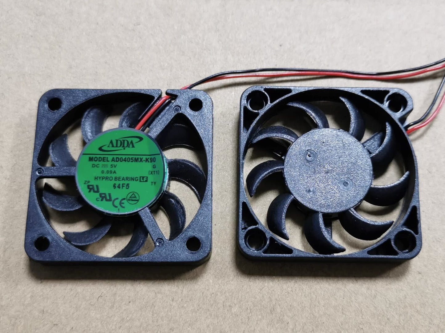 1Pc   ADDA AD0405MX-K90 AD0412LX-K90 AD0412HX-K90 2-wire ultra-thin fan 4CM