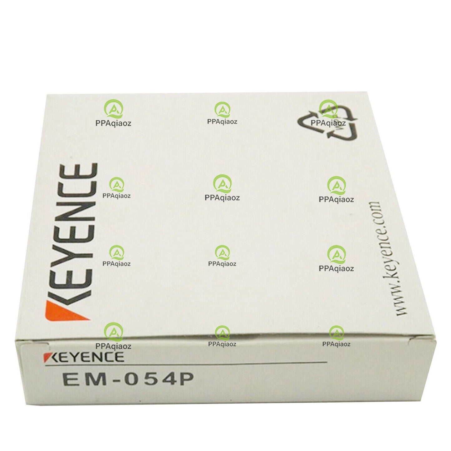 1Pcs  Keyence EM-054P Proximity Sensor Switch EM054P
