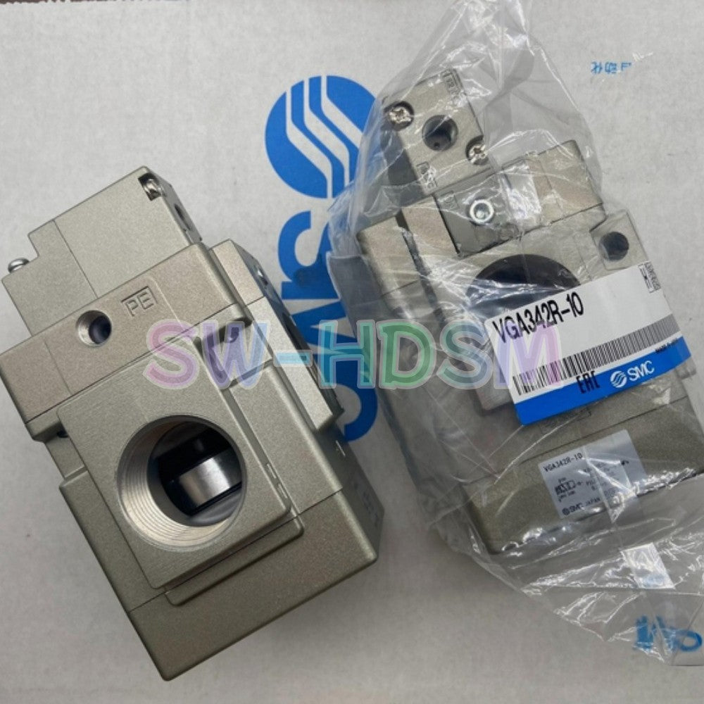 1PCS  for SMC VGA342R-10 Air Pilot Valve Freight Free