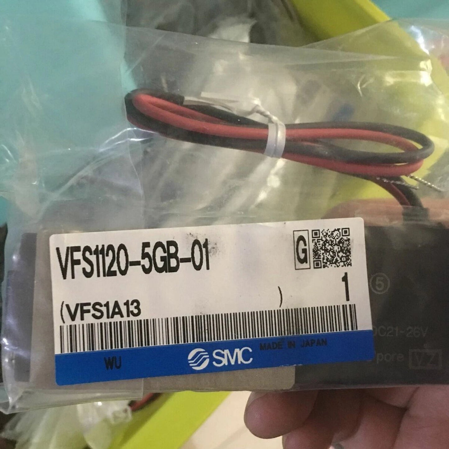 one  SMC VFS1120-5GB-01 Solenoid Valve Free shipping #P