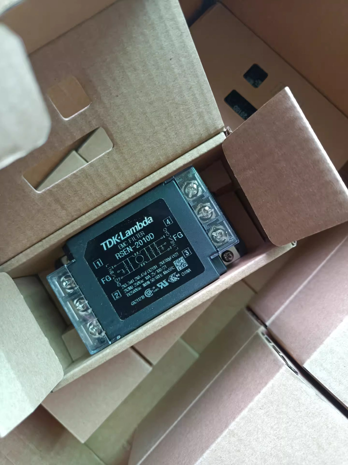 1pc  RSEN-2010D TDK-LAMBDA Single-phase Power EMC Filter 250VAC 10A