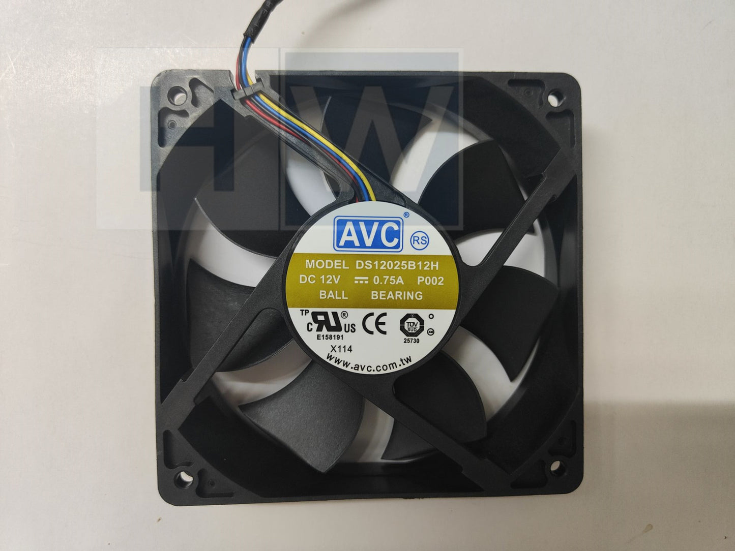 AVC 120mm x 25mm High Airflow PWM Fan 104 CFM 4 Pin DS12025B12H 0.75A 12V