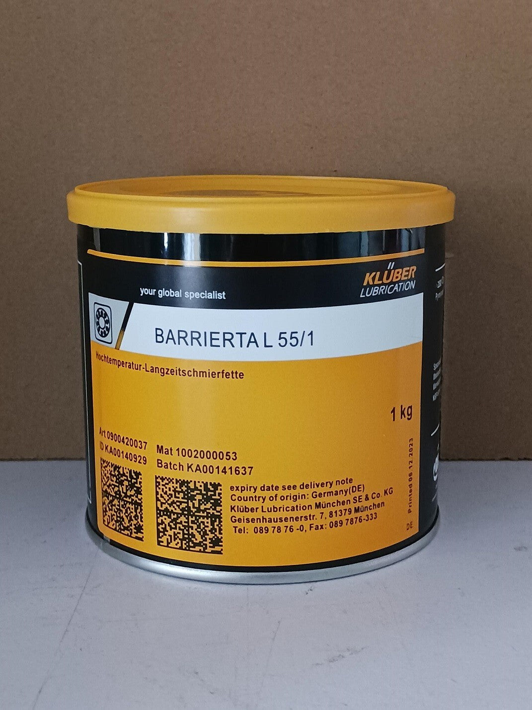 KLUBER Lubrication Barrierta L 55/1 Grease 1Kg (2.2 LB)  free ship