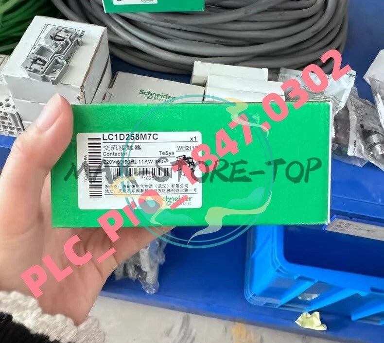 1PCS   Schneider LC1D258M7C 220VAC Contactor 4Poles 40A Fast ship