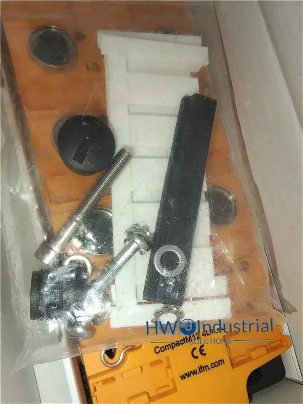 1/Piece  LT8022 IFM Liquid Level Sensor