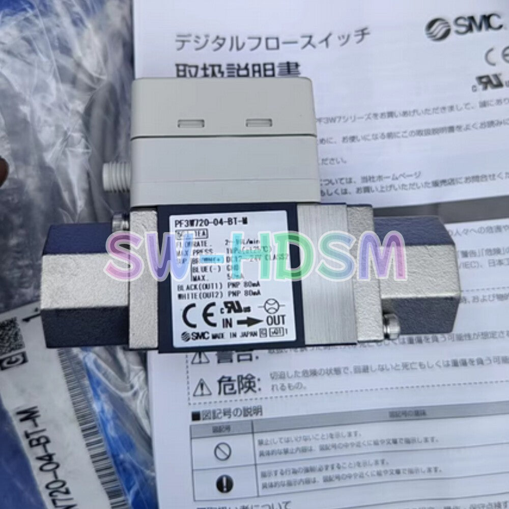 1PCS  for SMC Flow Valve PF3W720-04-BT-M Freight Free