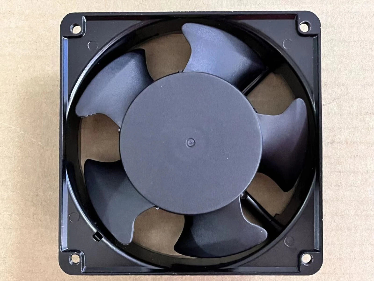 1x -Dayton 4WT47 115V 0.18A 12038 cabinet welding cooling fan