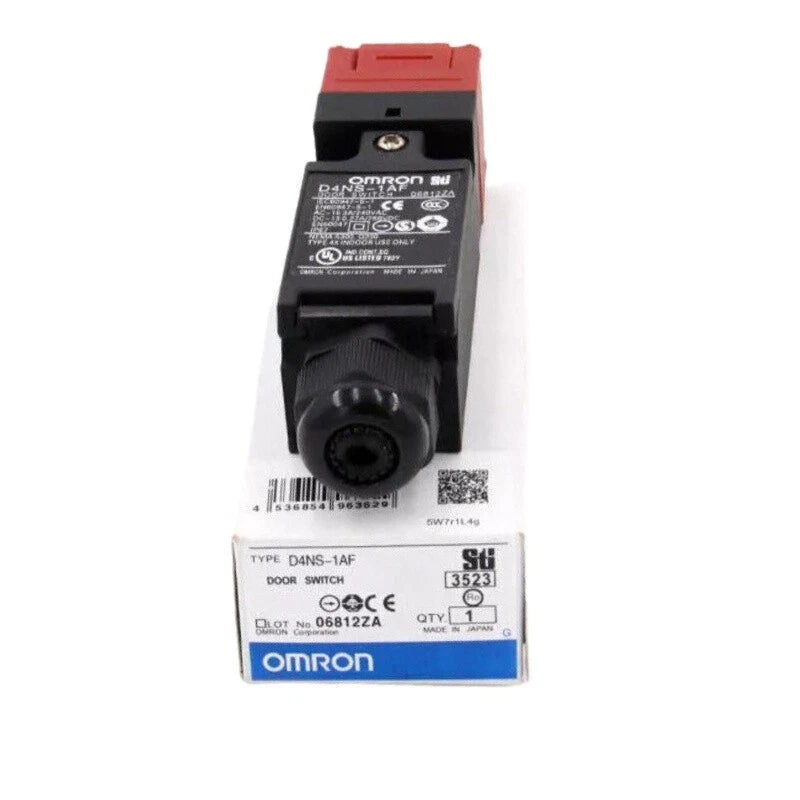1PC Omron D4NS-1AF Safety Door Switch D4NS1AF In box   Free shipping #P