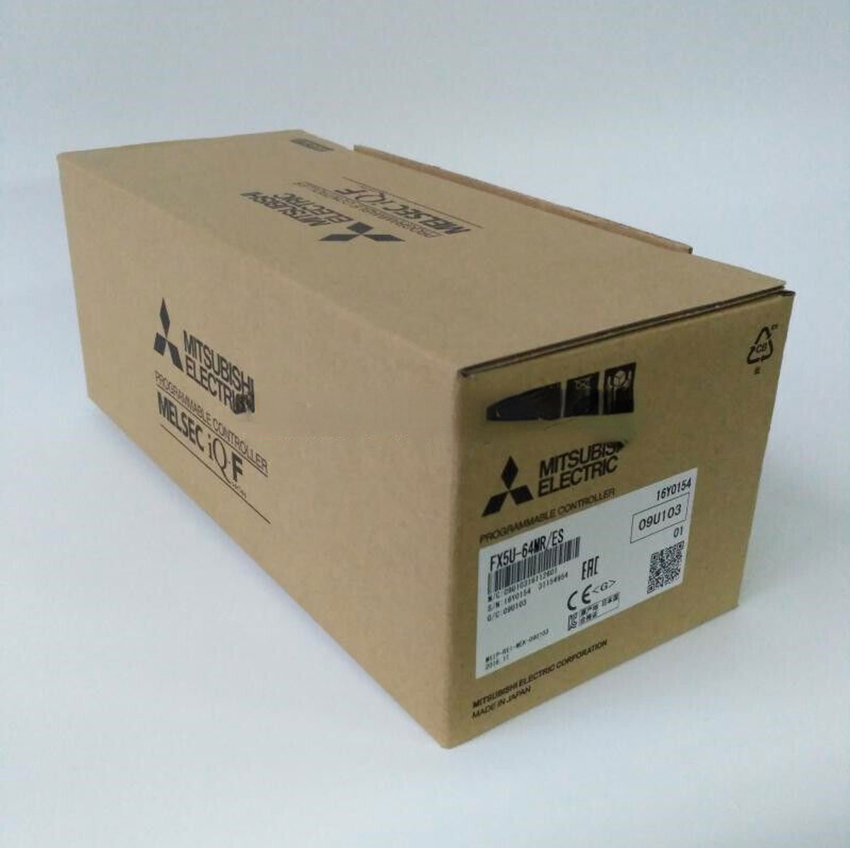 1pcs Mitsubishi PLC FX5U-64MR/ES      FX5U64MR/ES