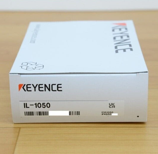 1pcs KEYENCE Laser Sensor IL-1050