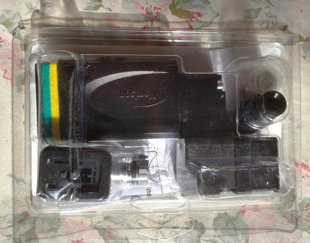 1pcs   Nordson 1056119 Solenoid Valve 1056119
