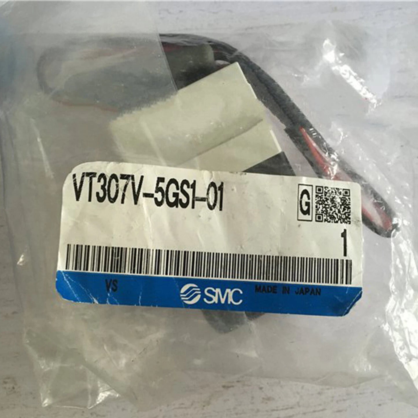 1pc  SMC VT307V-5GS1-01 solenoid valve Quality assurance #P