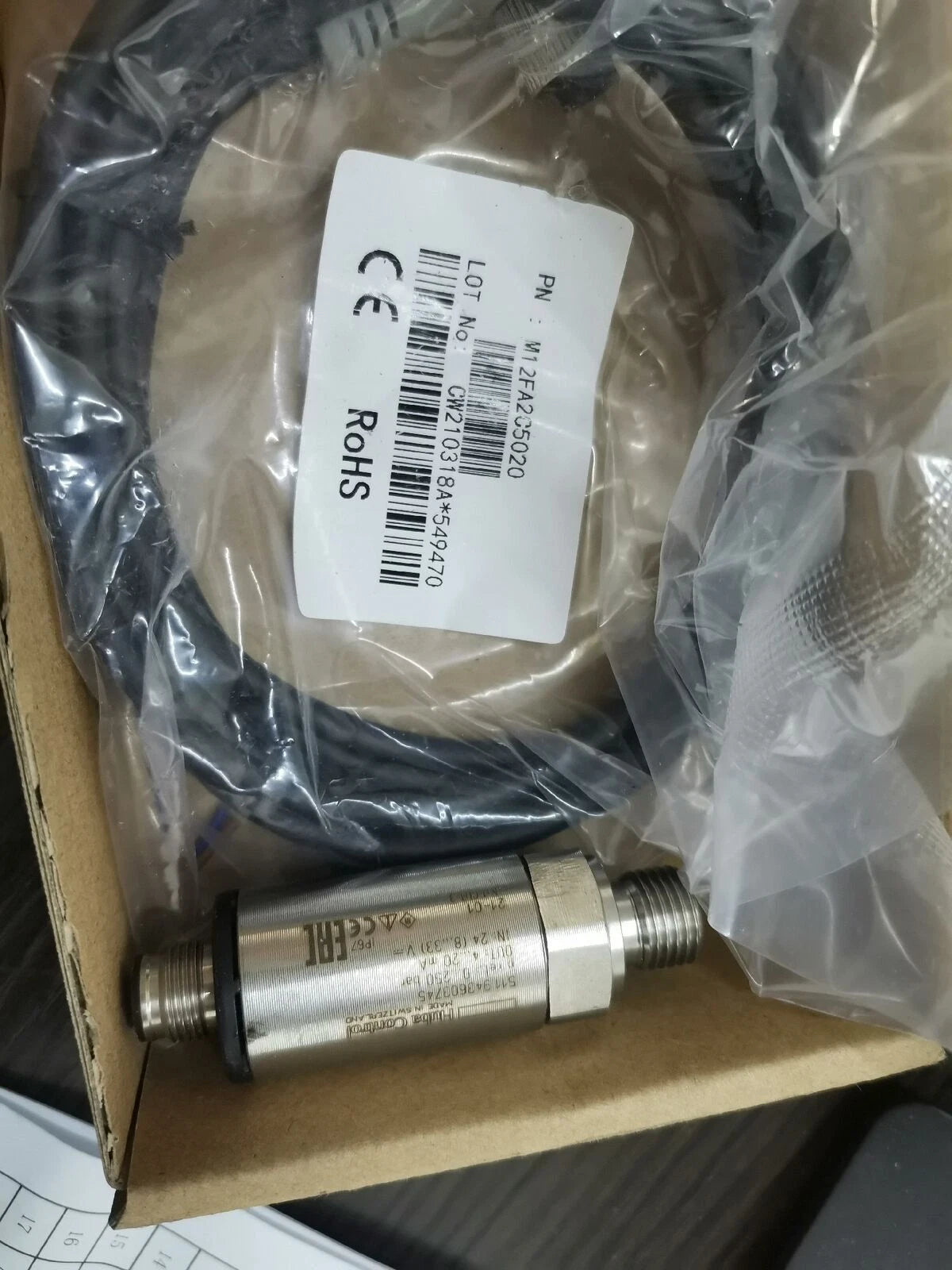 1pcs Huba pressure sensor transmitter 511.943603745 0-250Bar 4-20mA#P