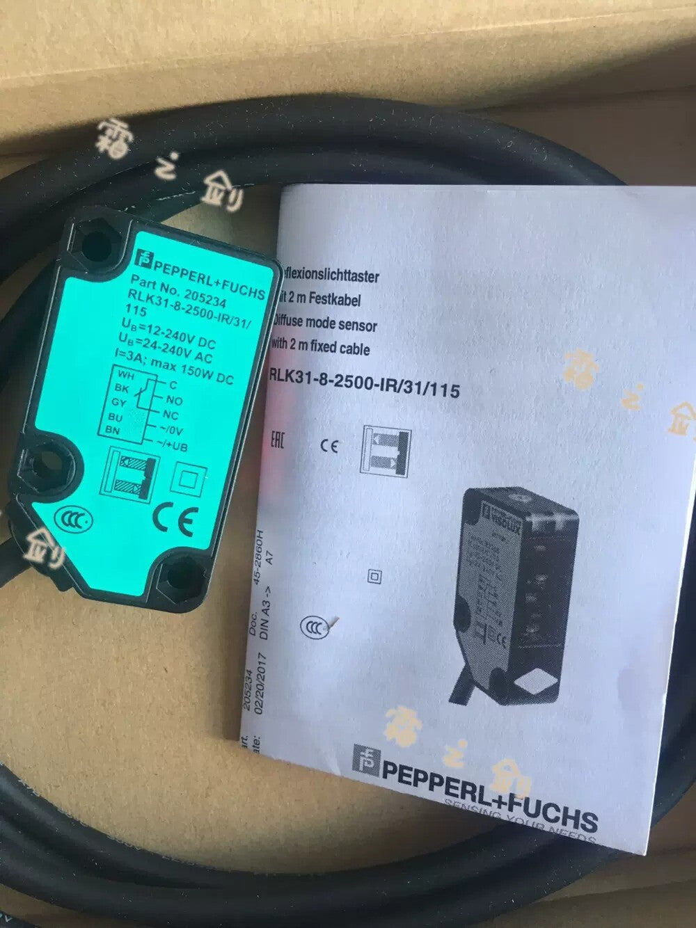 1/Piece RLK31-8-2500-IR/31/115 Diffuse Reflective Photoelectric Sensor 205234