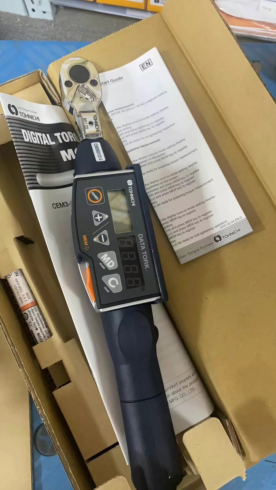 1PC   TOHNICHI CEM50N3X12D-G Torque Wrench Free delivery