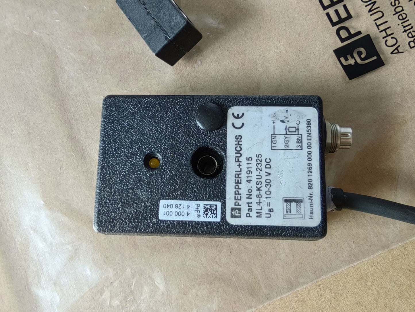 1/Piece  ML4-8-KSU-2325 PEPPERL FUCHS Photoelectric Switch Sensor 419115