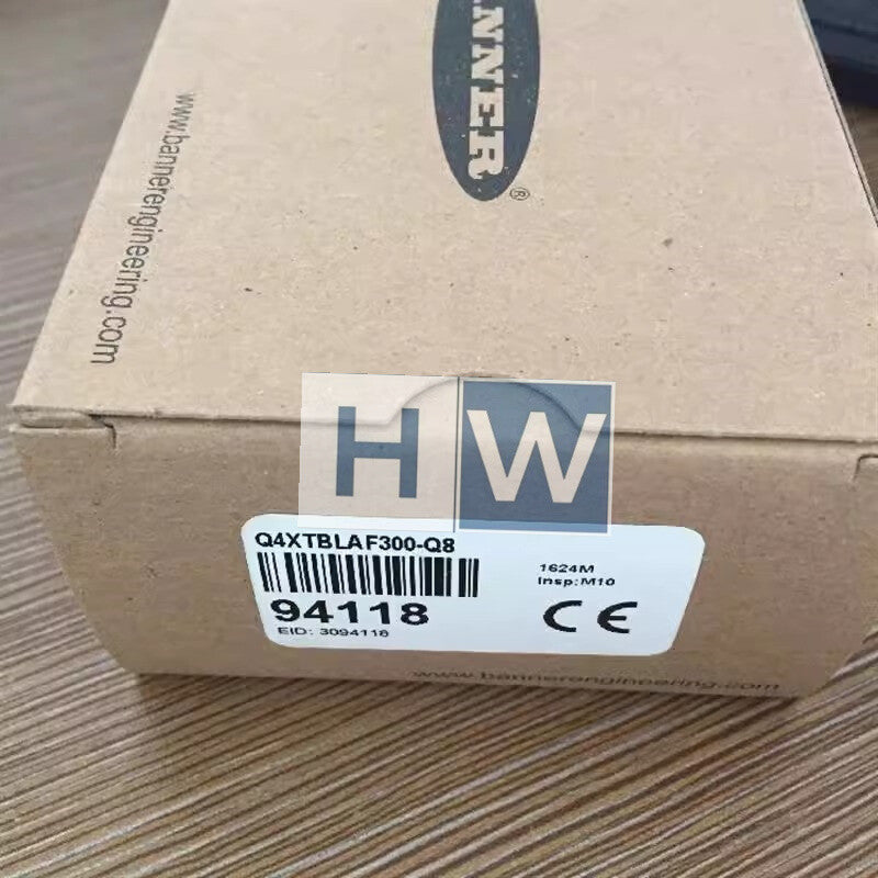 1PC   Ranging Laser Sensor Q4XTBLAF300-Q8