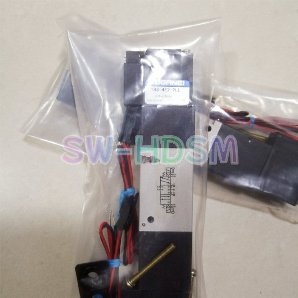 1PCS  for KOGANEI Solenoid Valve 183-4E2-PLL Freight Free