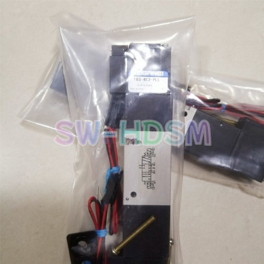 1PCS  for KOGANEI Solenoid Valve 183-4E2-PLL Freight Free