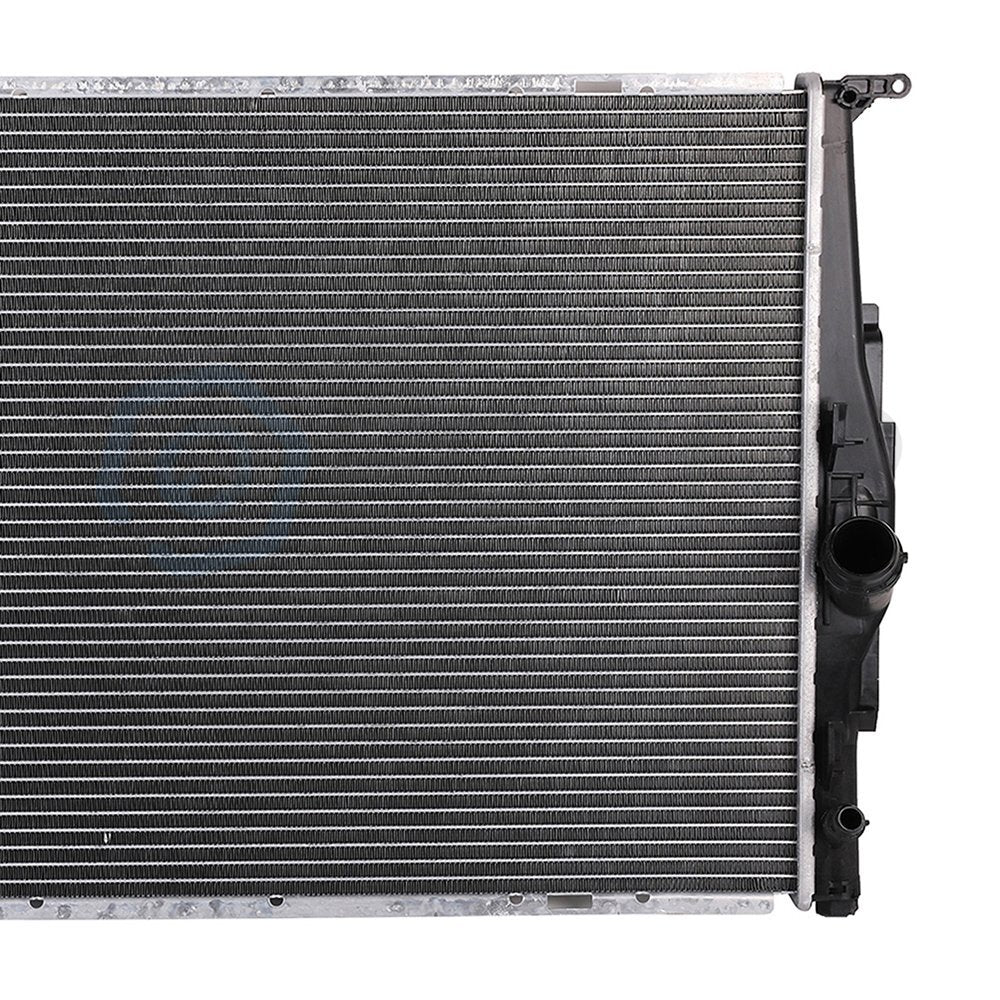 Radiator For BMW 128i 135i 325Ci 325i with Universal Oil Hose Clamps Kit