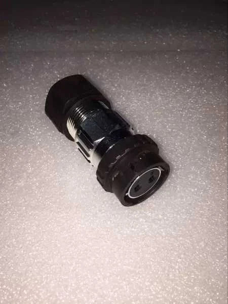1PC RNT 447 32/02 Ericsson 2 WAY PLUG Connector