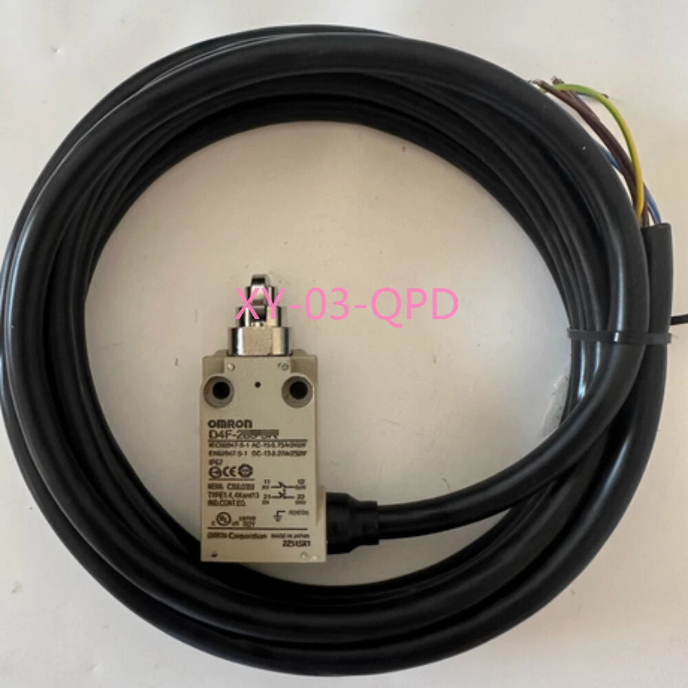 1PCS  FOR Omron Limit Switch D4F-420-5D #P