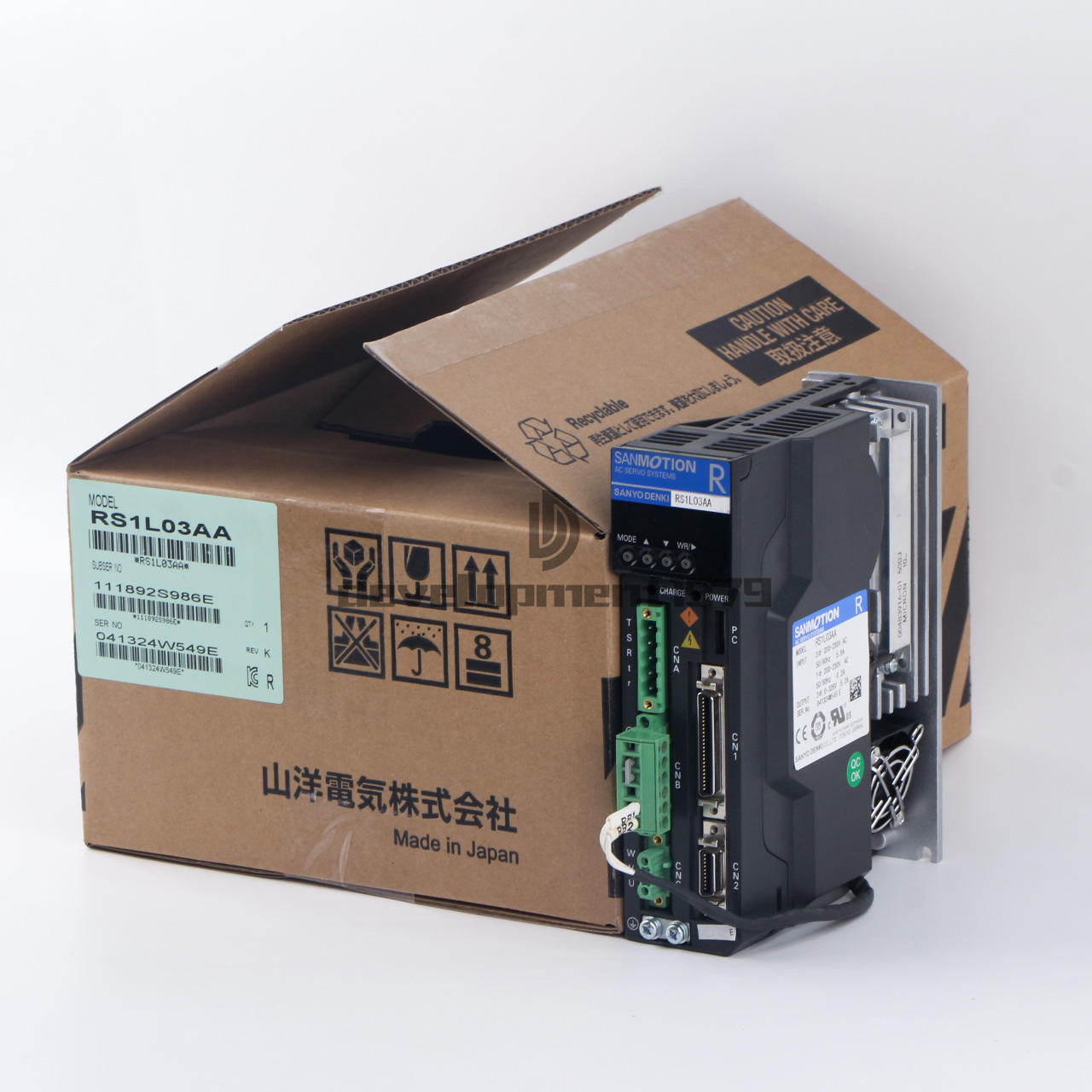 ONE  SANYO DENKI Servo Driver RS1L03AA Fast delivery