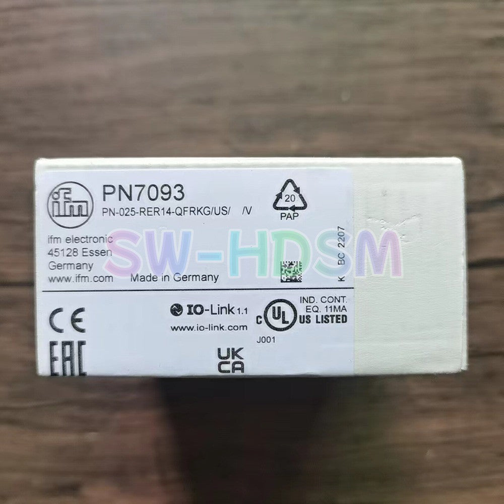 1PCS  FOR IFM PN7093 Pressure Sensor Freight Free